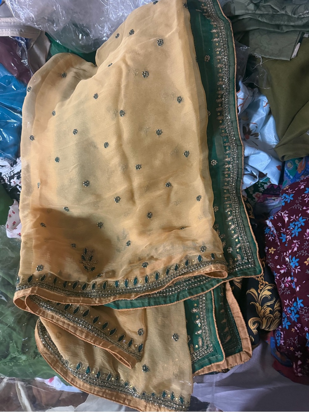 Two toned chiffon dupatta